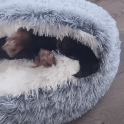 Pawthentic™ Nest Bed