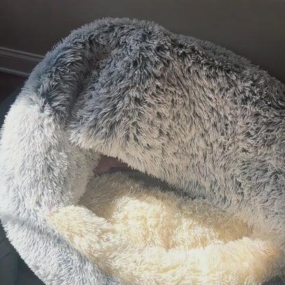 Pawthentic Nest Bed